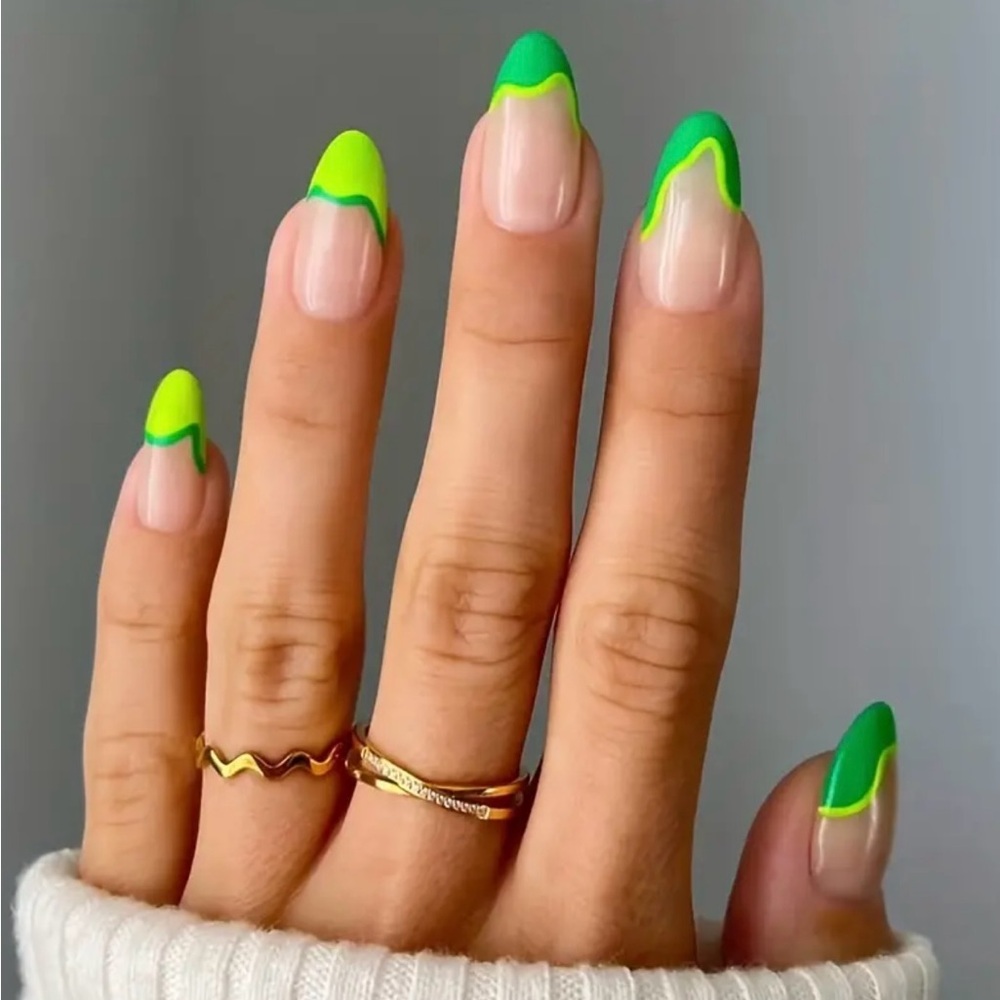 BRAND NEW Press-On Nails